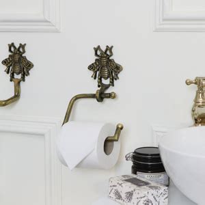 bumble bee kitchen roll holder